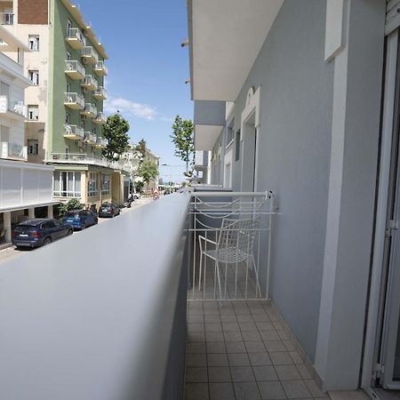 Hotel Odeon Rimini Ngoại thất bức ảnh