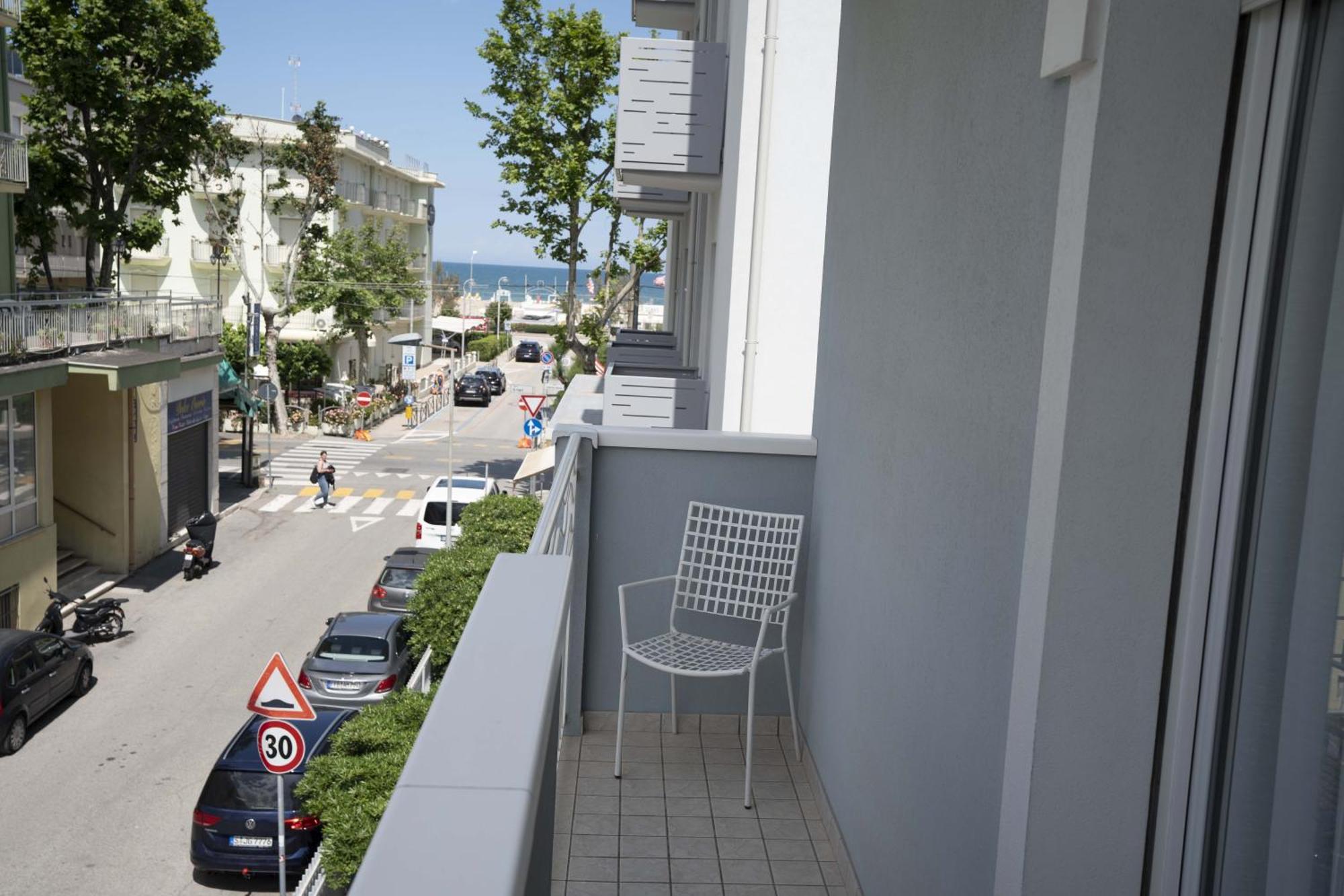 Hotel Odeon Rimini Ngoại thất bức ảnh