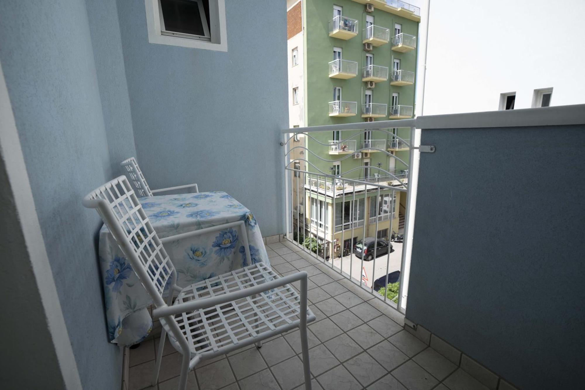 Hotel Odeon Rimini Ngoại thất bức ảnh